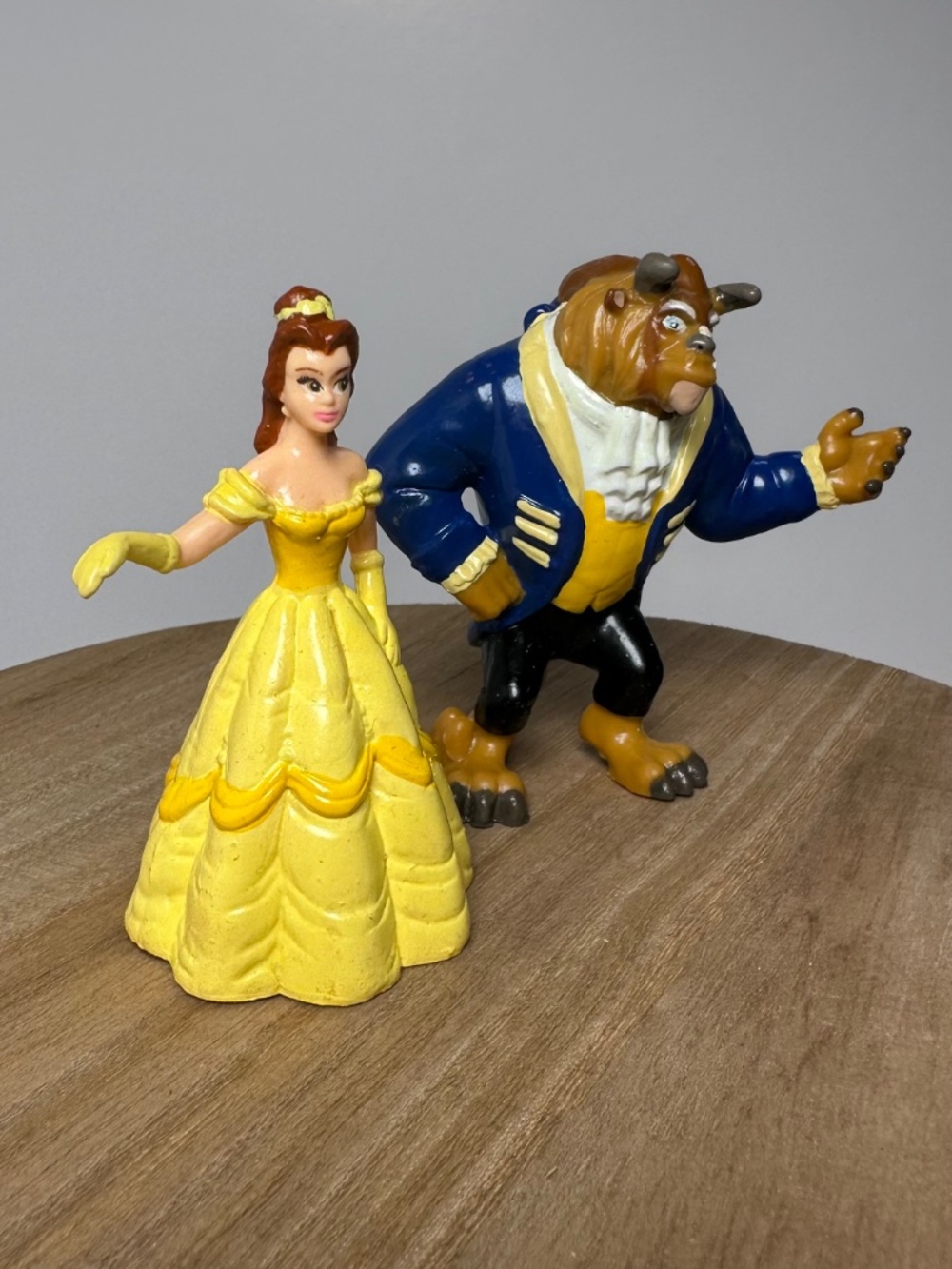 Vintage Disney Applause Beauty and the Beast Belle PVC Figure Set - Picture 2 of 6